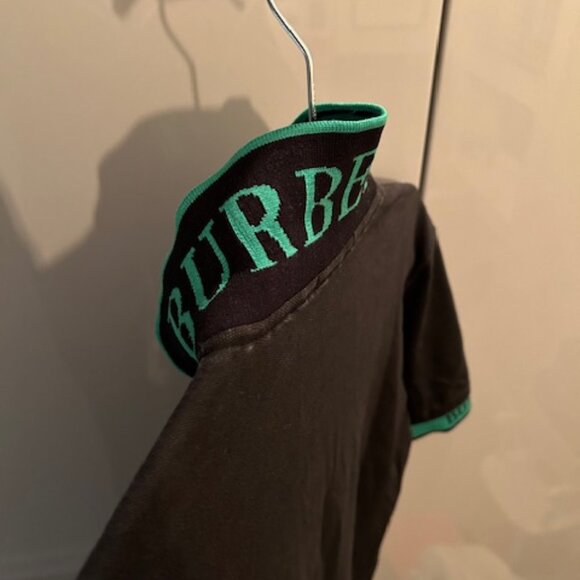 Burberry XL (Youth) Blue with Green collar Polo Shirt - Picture 4 of 5